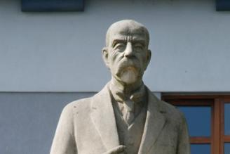 Pomník Tomáše Garrigue Masaryka v Přešticích (II)