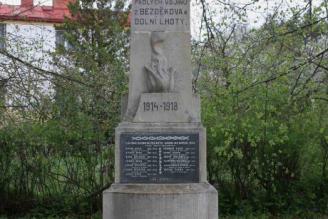 Pomník padlých v I. světové válce v Bezděkově 